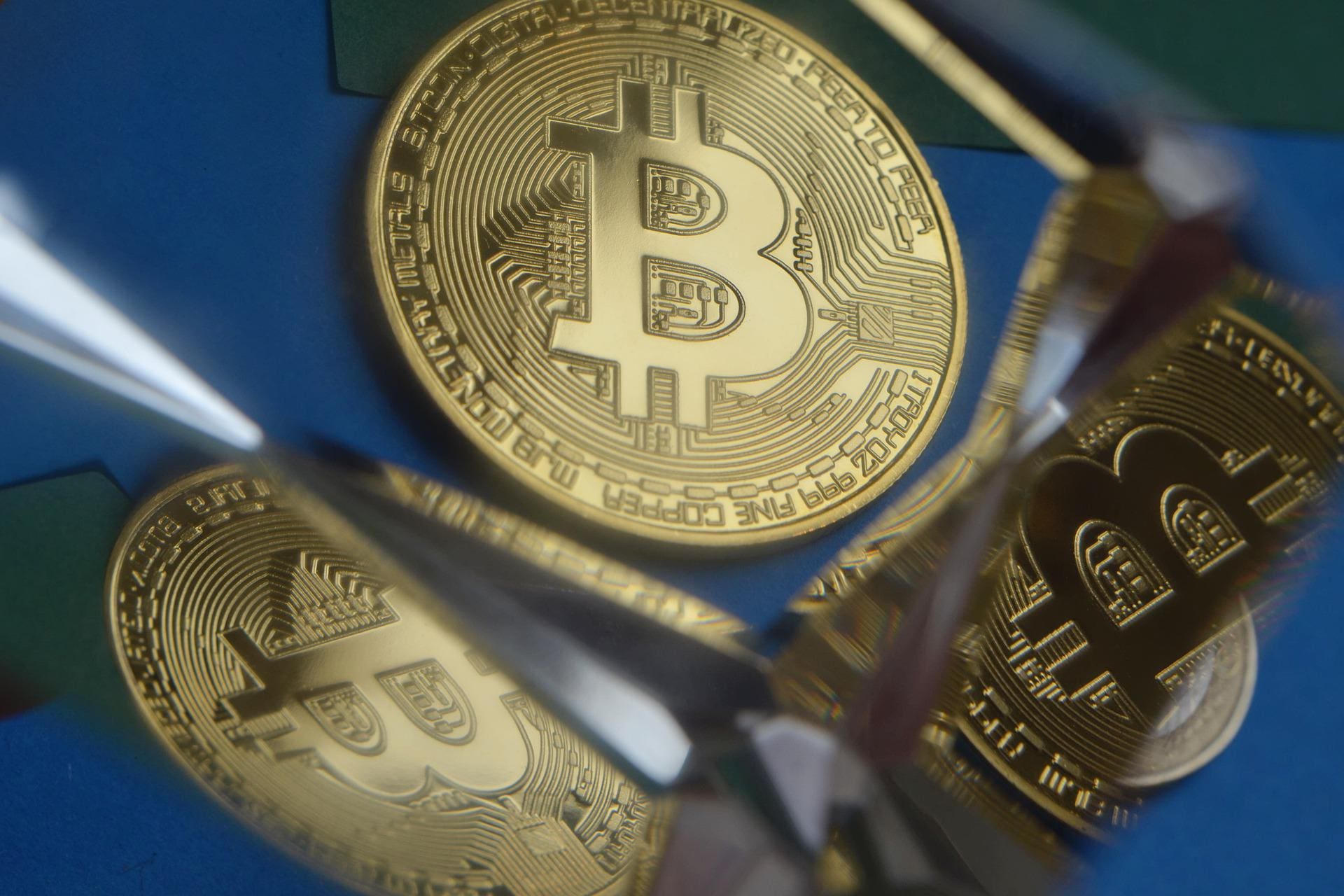 Binance elimina le commissioni nel trading di Bitcoin