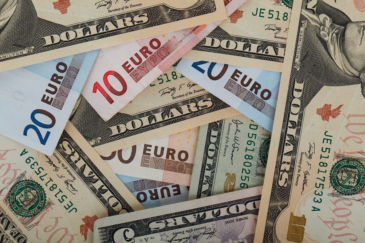 Cambio Euro Dollaro: guai a trascurarlo!