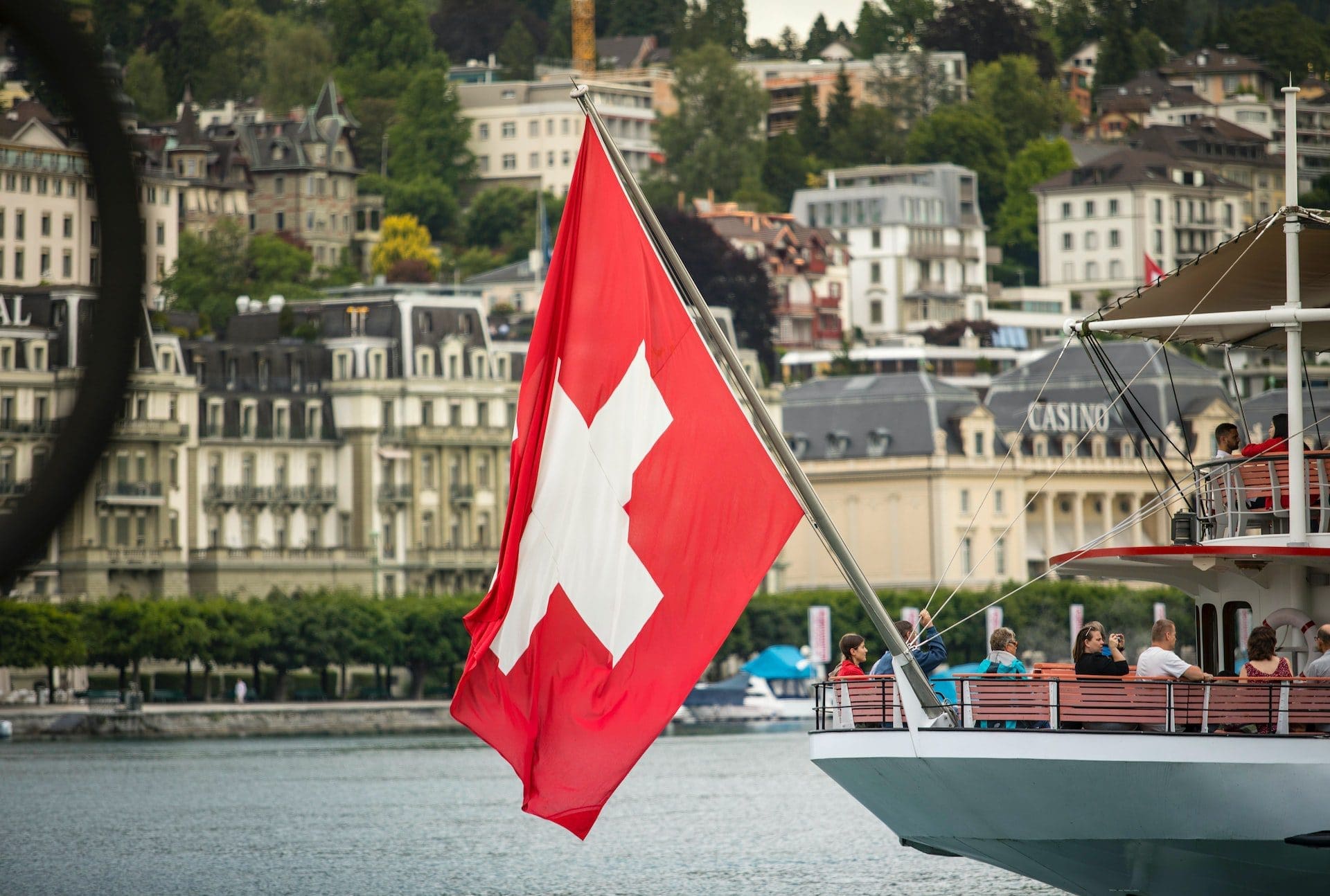 Lugano diventerà la El Salvador d’Europa